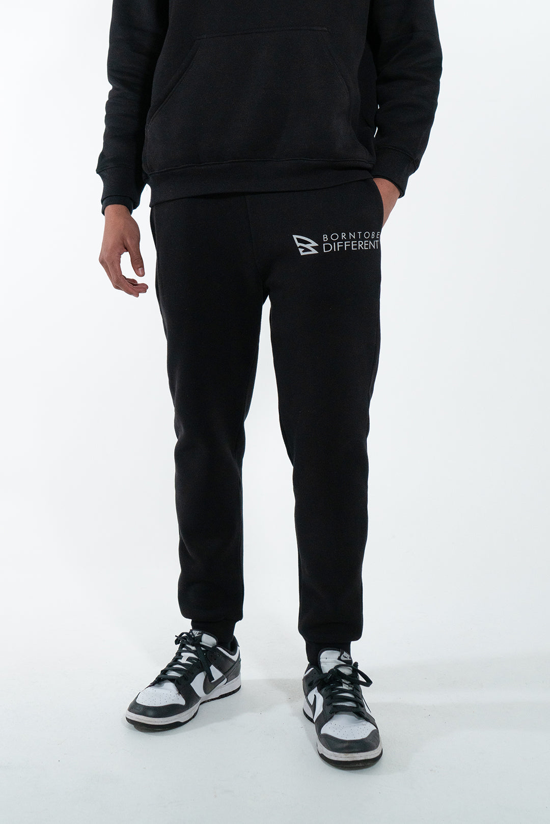 B2BD UNISEX OVERSIZED JOGGING BOTTOMS